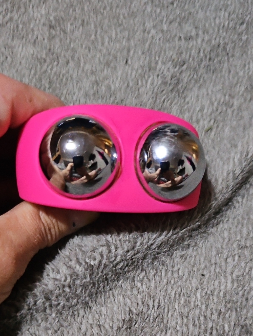 FOREO BEAR microcurrent - Picture 2 of 3